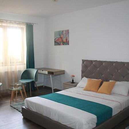 STUDIO TURQUOISE Victoria Bucarest Extérieur photo